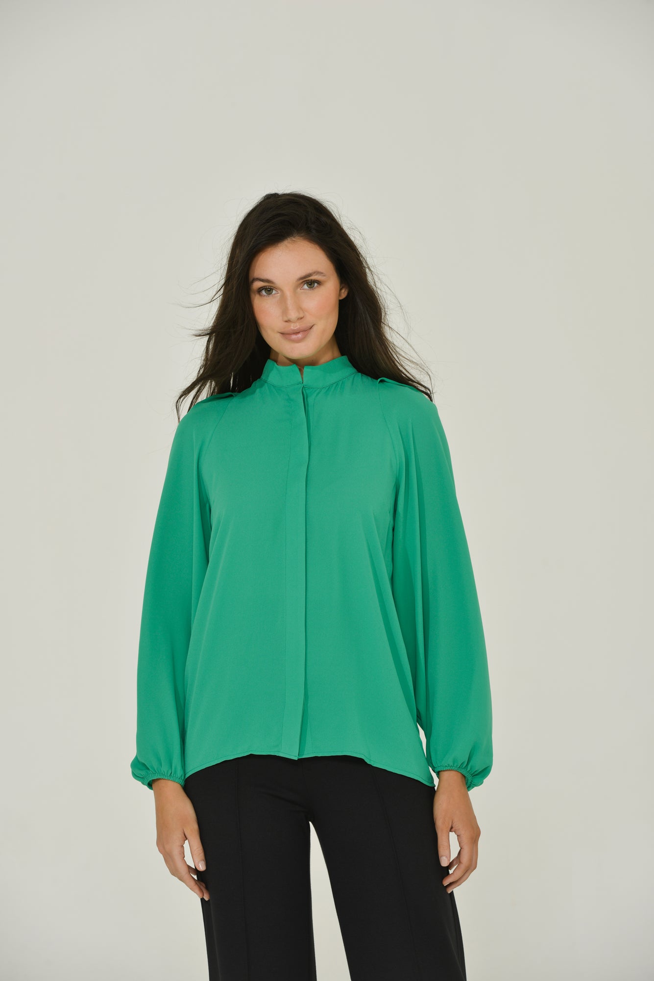 Sustainable-Women's-Clothing-Pussybow-Blouse-in-Green-2